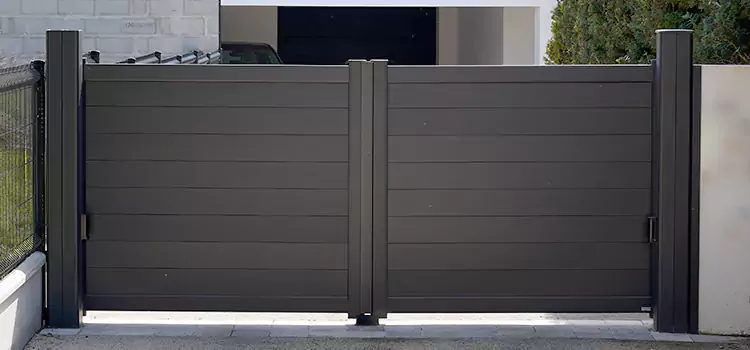 Common Residential Gate Issues We Resolve in Waukegan, IL